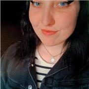 Studentessa universitaria offre ripetizioni di inglese per corsi di recupero, certificazioni linguistiche e corsi scolastici